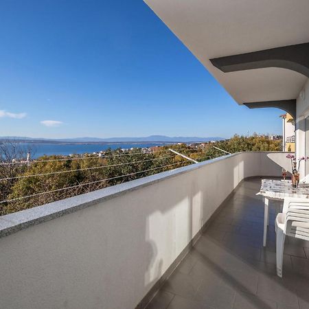 Nice Apartment In Crikvenica With House Sea View Kültér fotó