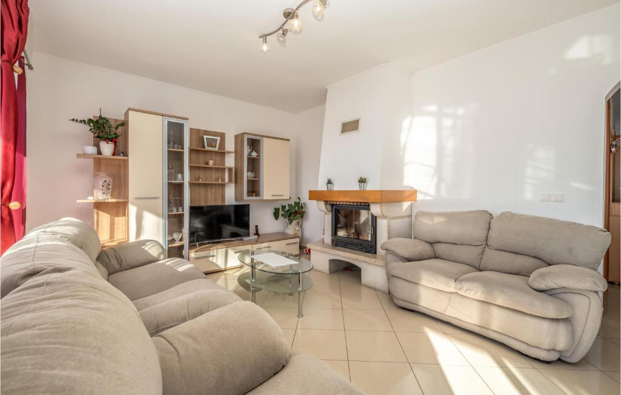 Nice Apartment In Crikvenica With House Sea View Kültér fotó