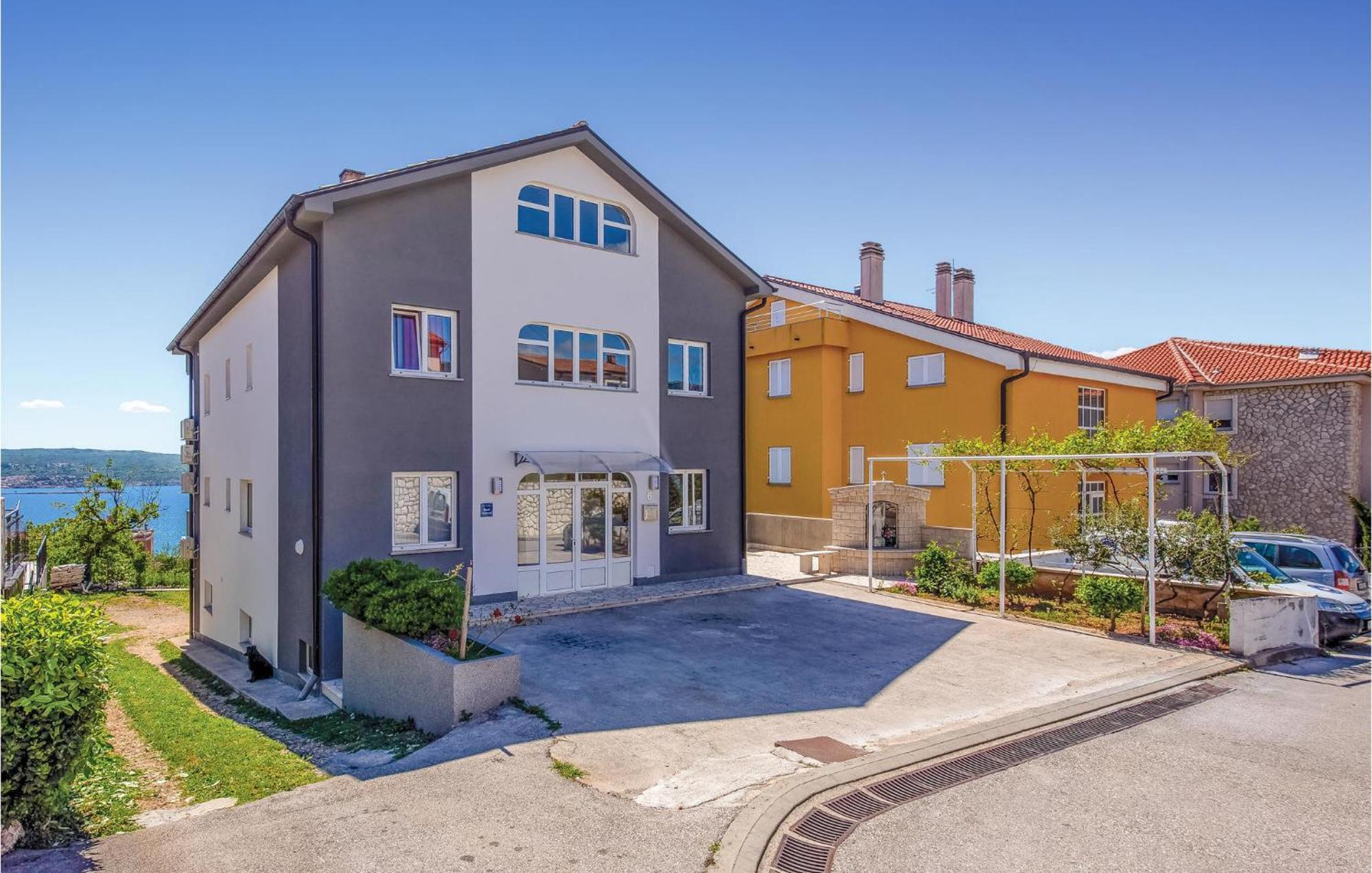 Nice Apartment In Crikvenica With House Sea View Kültér fotó